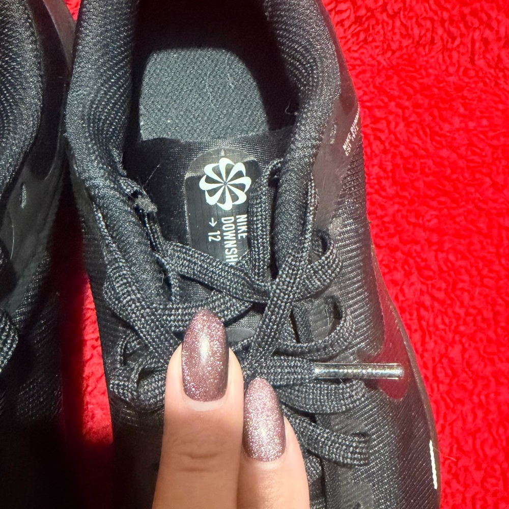 Nike Women's Black Athletic Shoes